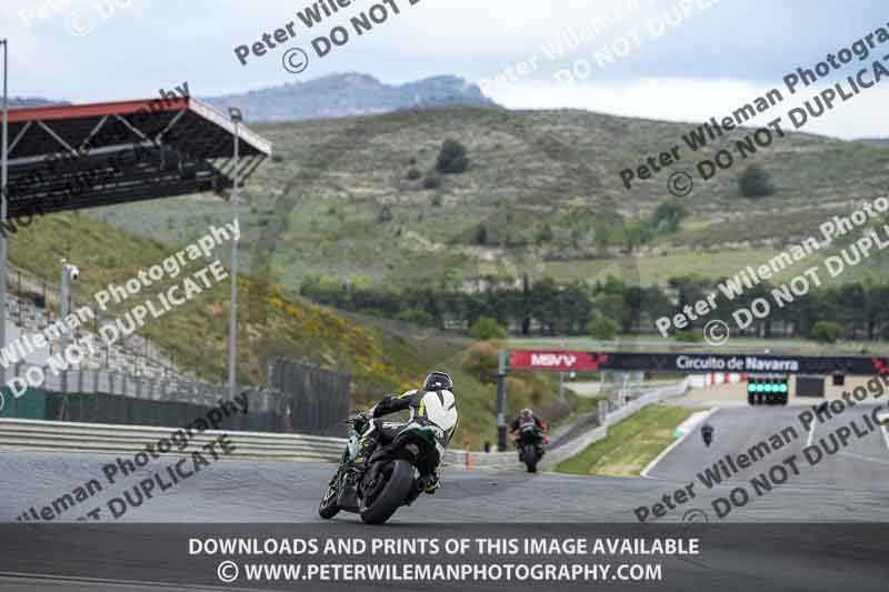 cadwell no limits trackday;cadwell park;cadwell park photographs;cadwell trackday photographs;enduro digital images;event digital images;eventdigitalimages;navarra;no limits trackdays;peter wileman photography;racing digital images;trackday digital images;trackday photos